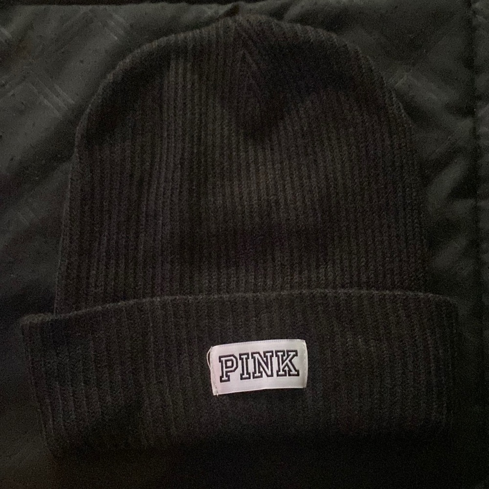 VS Beanie